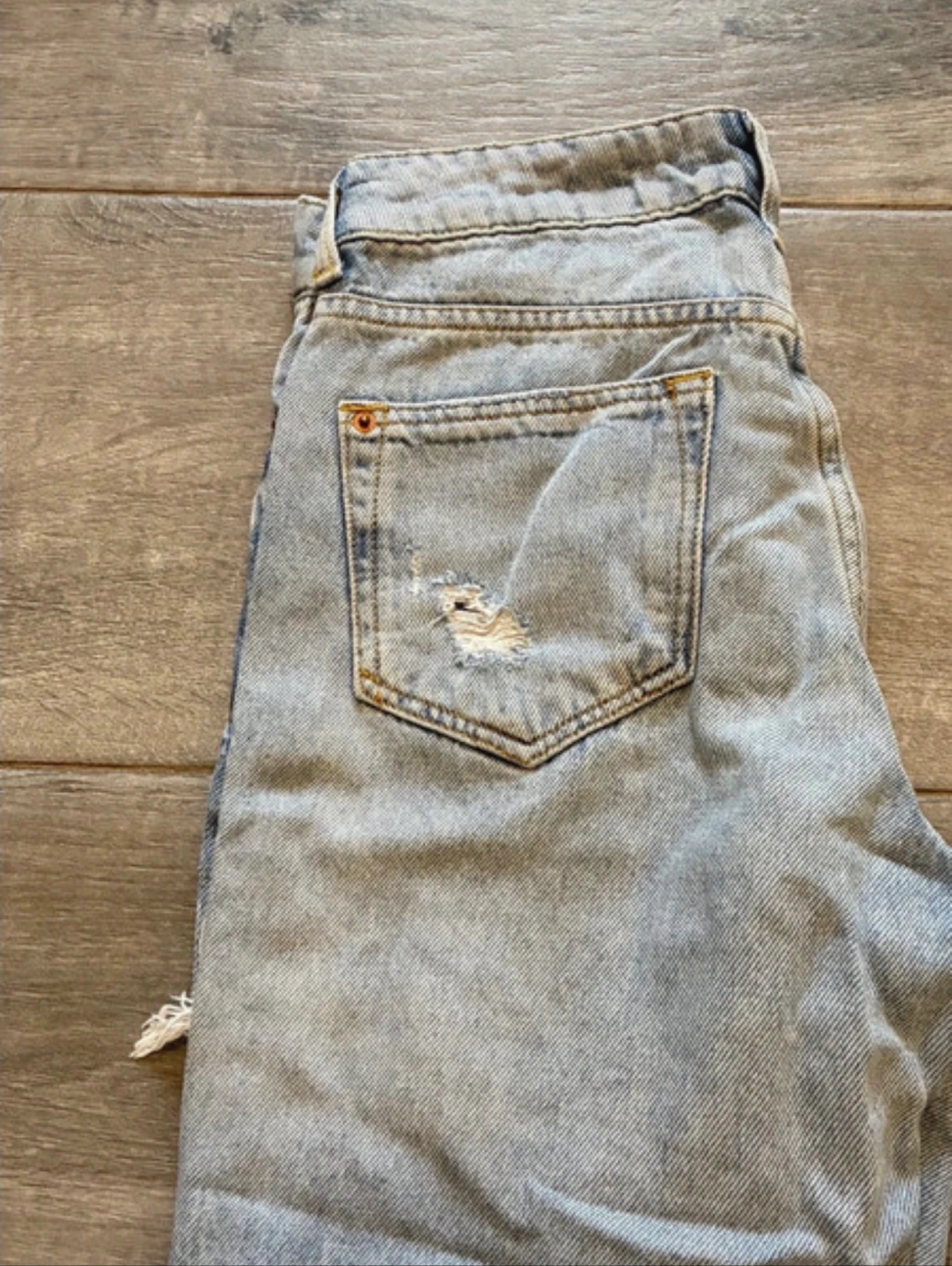 Ripped denim – photo 5